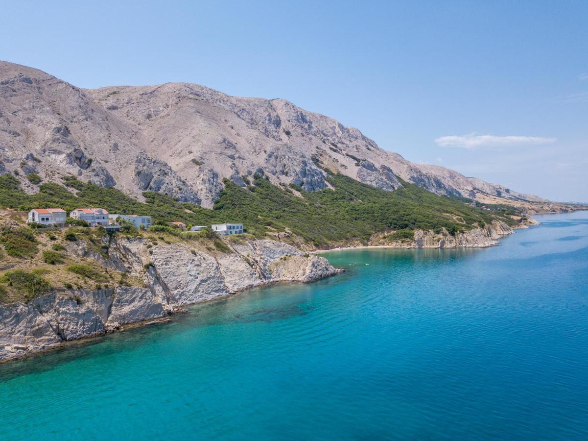 A White Cliffside Studio باغ المظهر الخارجي الصورة